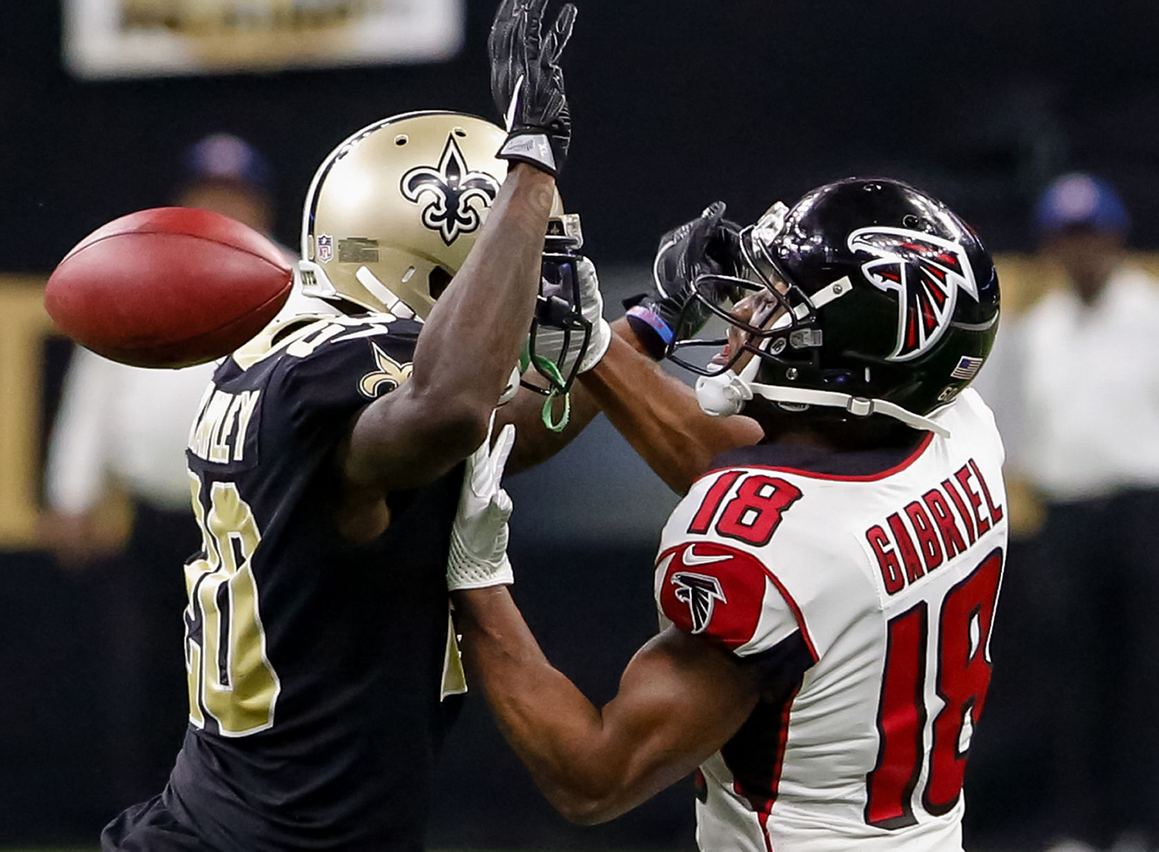 NO.saintsfalcons1354.122517.jpg